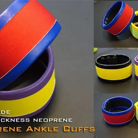 Neoprene Wrist Restraints V (2)
