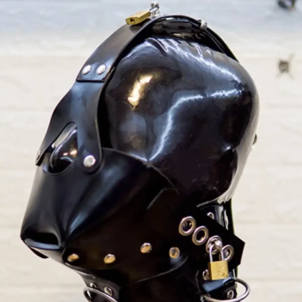 Rubber Neck Corset with Head (1)